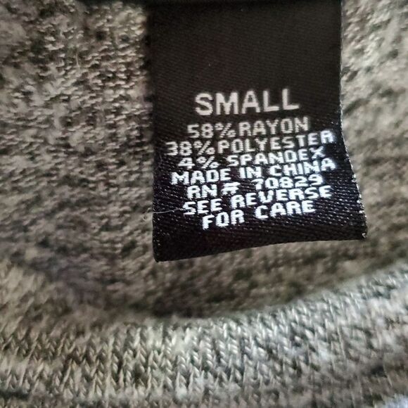 NWOT Rue21 Women's Black and White Short Sleeve Tunic Size Small - Picture 6 of 6